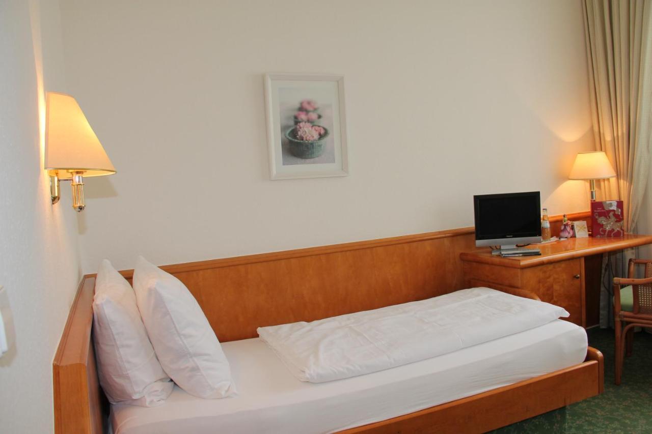 Hotel Kurpfalzstuben Mannheim Luaran gambar